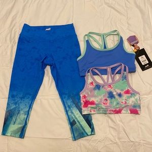 Spandex 2 sports bras, 2 capri jogger